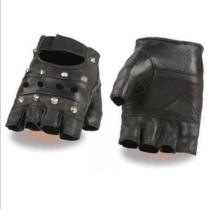 Motorcycle leather gloves